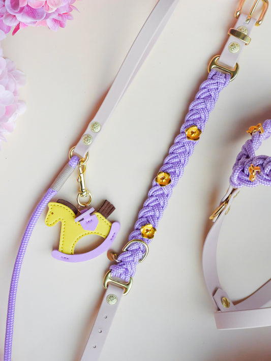 Signature Leash: Miss Lilac