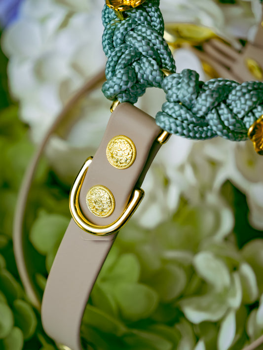 Signature Harness: Mint