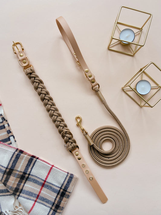 Signature Collar: Pawberry