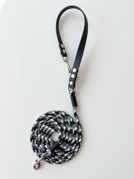 Signature Leash: Urban Woof
